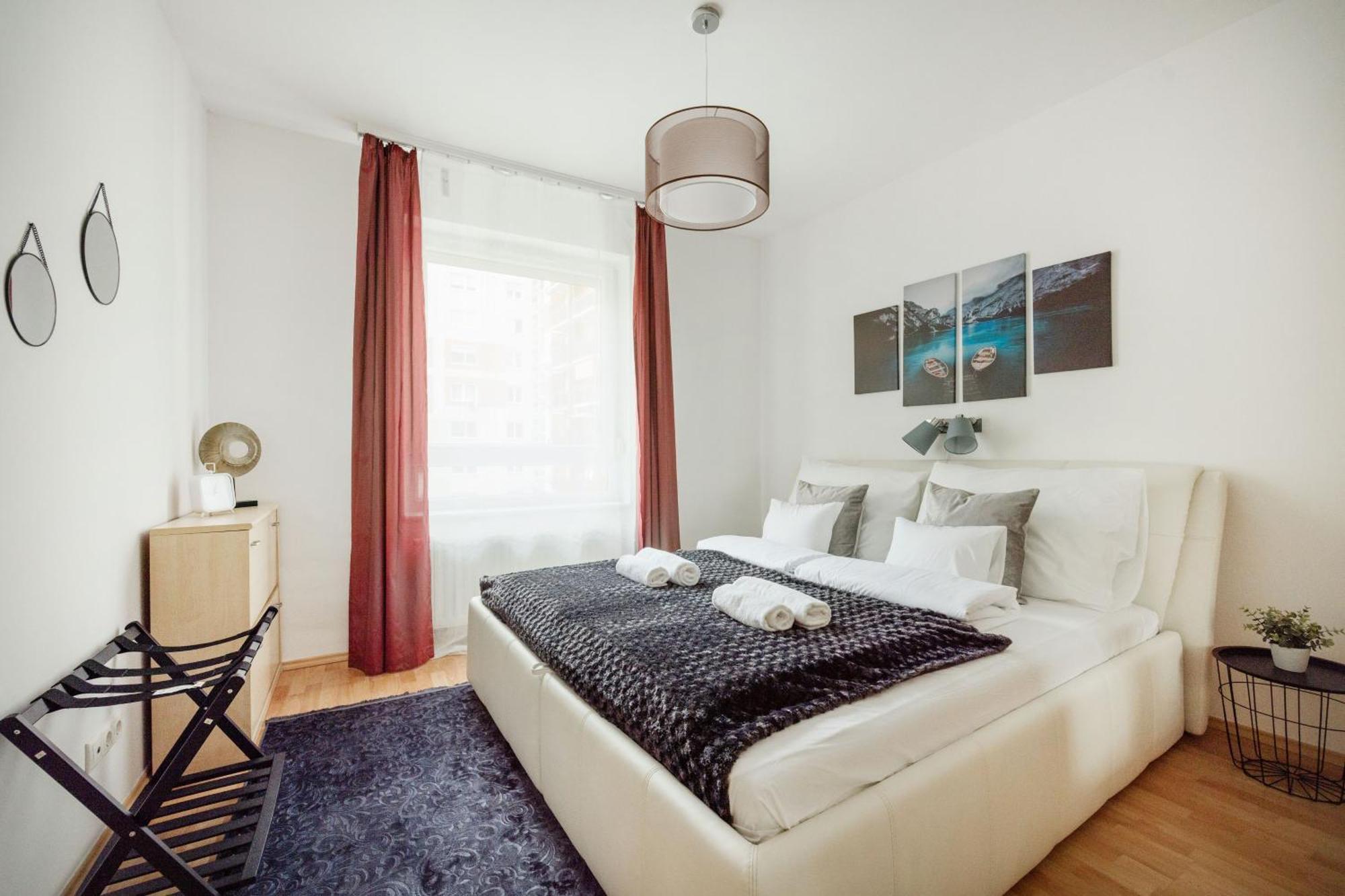 Modern Two-Bedroom Apartment With Free Parking 부다페스트 외부 사진