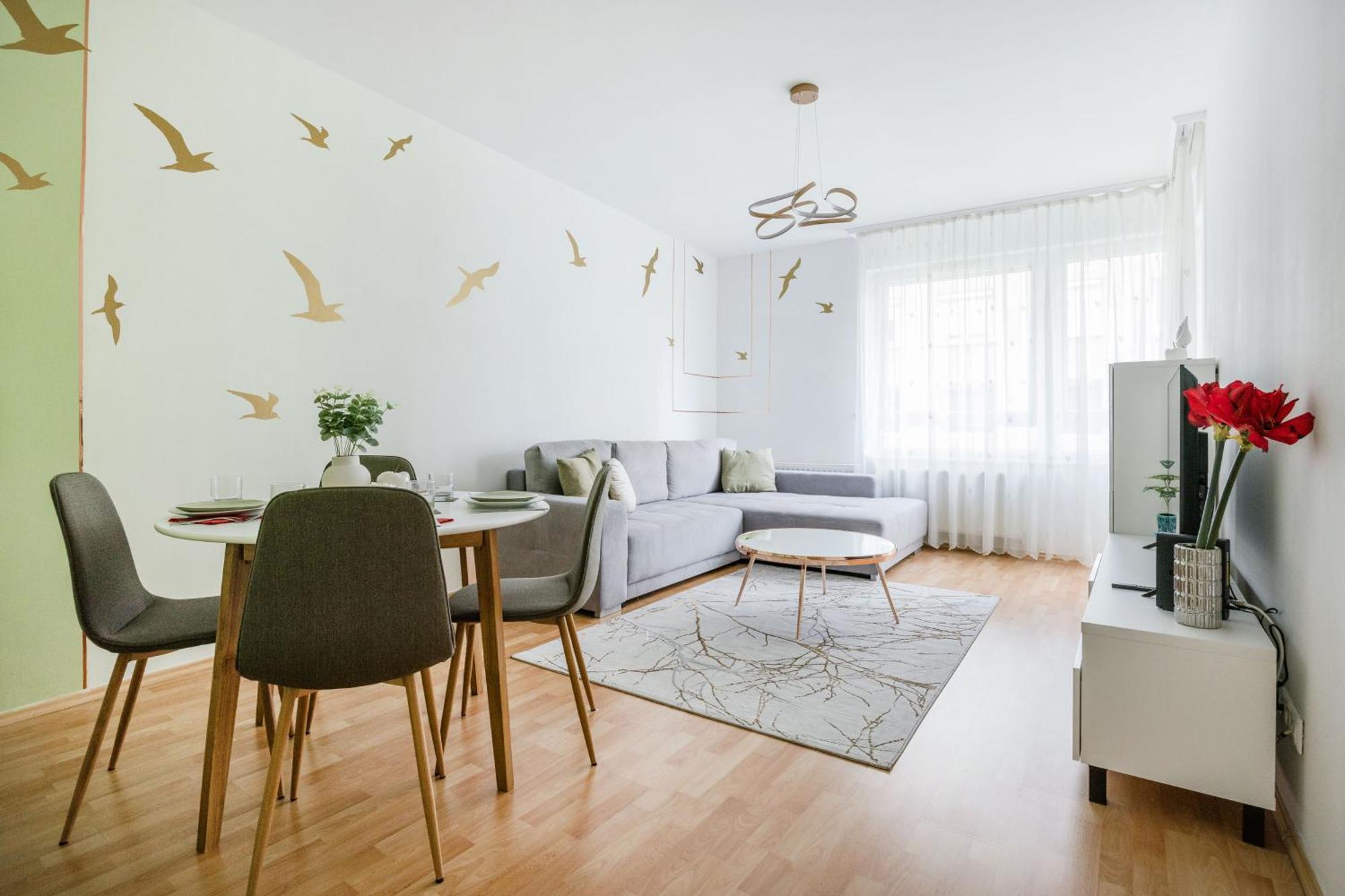 Modern Two-Bedroom Apartment With Free Parking 부다페스트 외부 사진