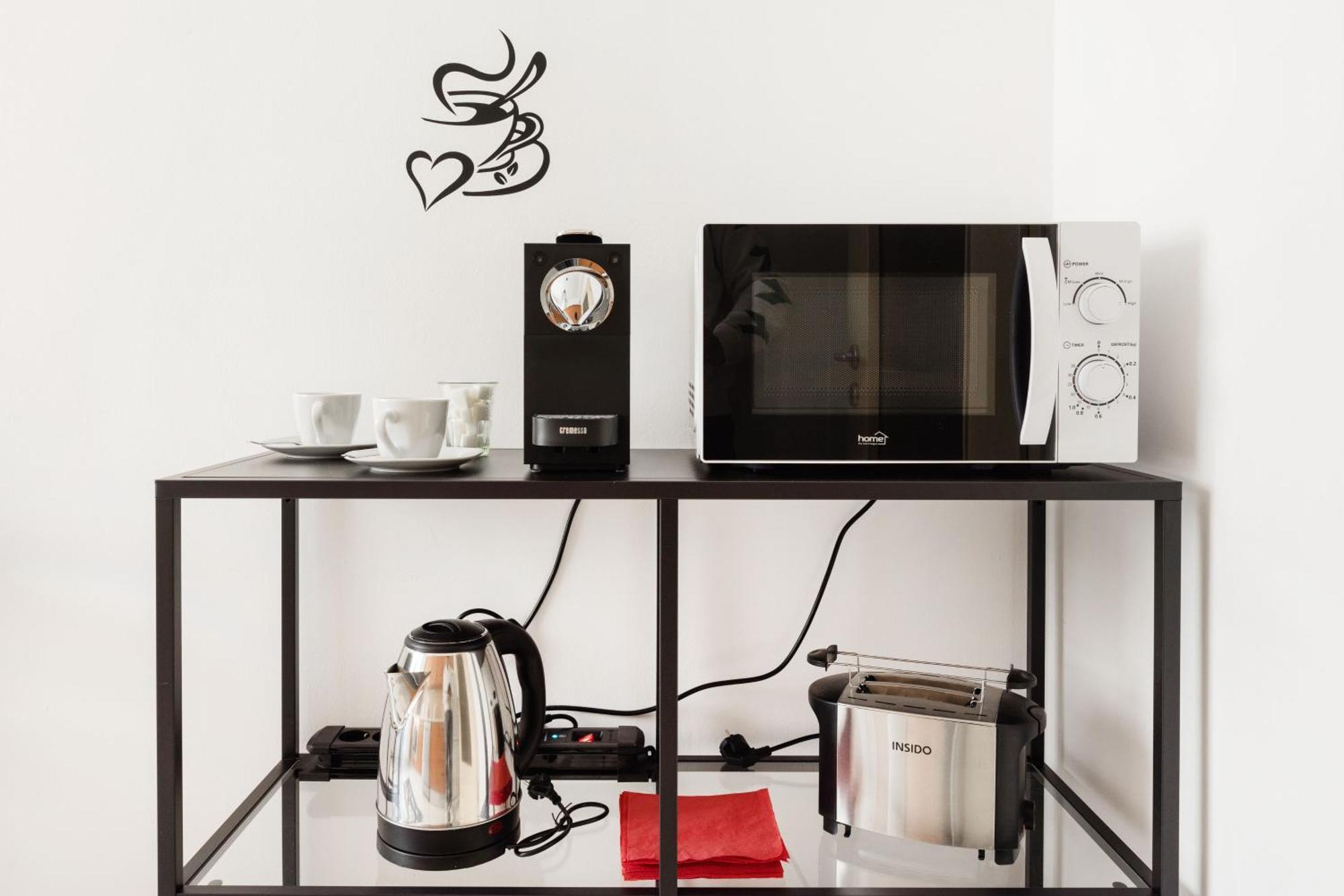 Modern Two-Bedroom Apartment With Free Parking 부다페스트 외부 사진